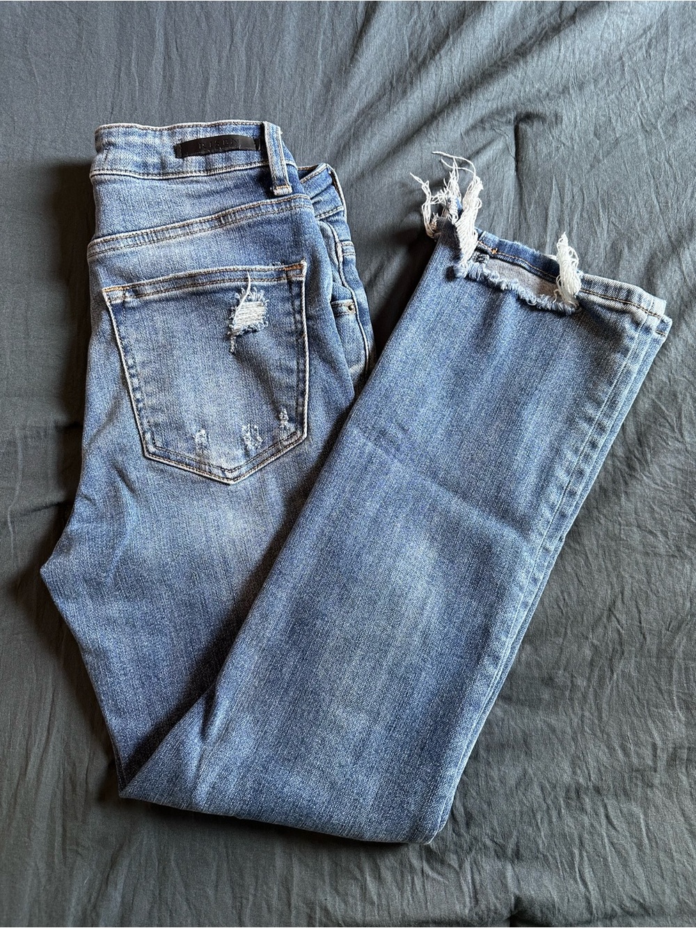 Risen Straight Leg Distressed Jeans -Size 25/1